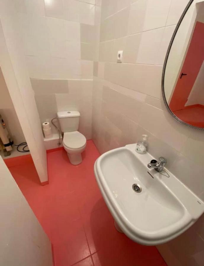 Habitacion Al Lado Gran Via, Malasana Madrid Dış mekan fotoğraf