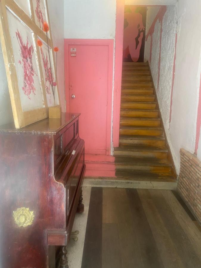 Habitacion Al Lado Gran Via, Malasana Madrid Dış mekan fotoğraf